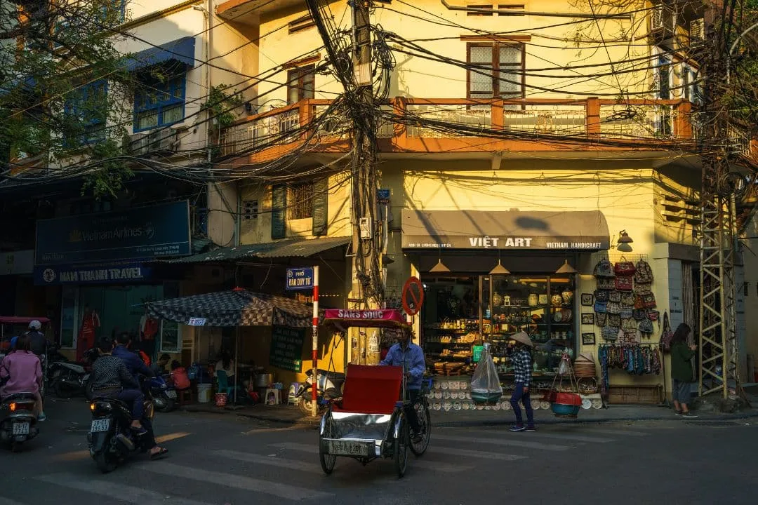 Exploring Hanoi's Old Quarter: Stay or Avoid?