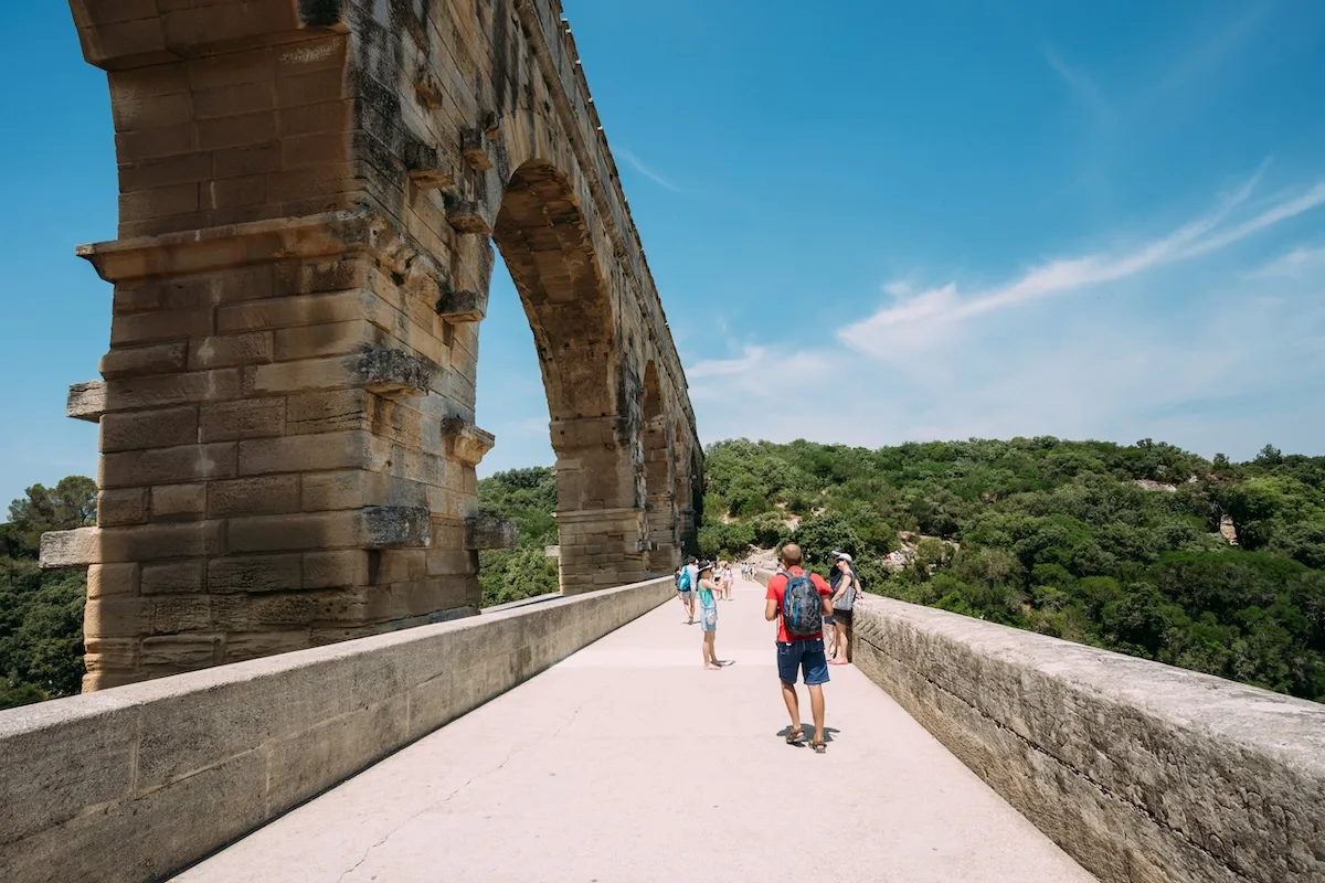 Khám Phá Pont du Gard: Công Trình Kỳ Diệu Của Đế Chế La Mã