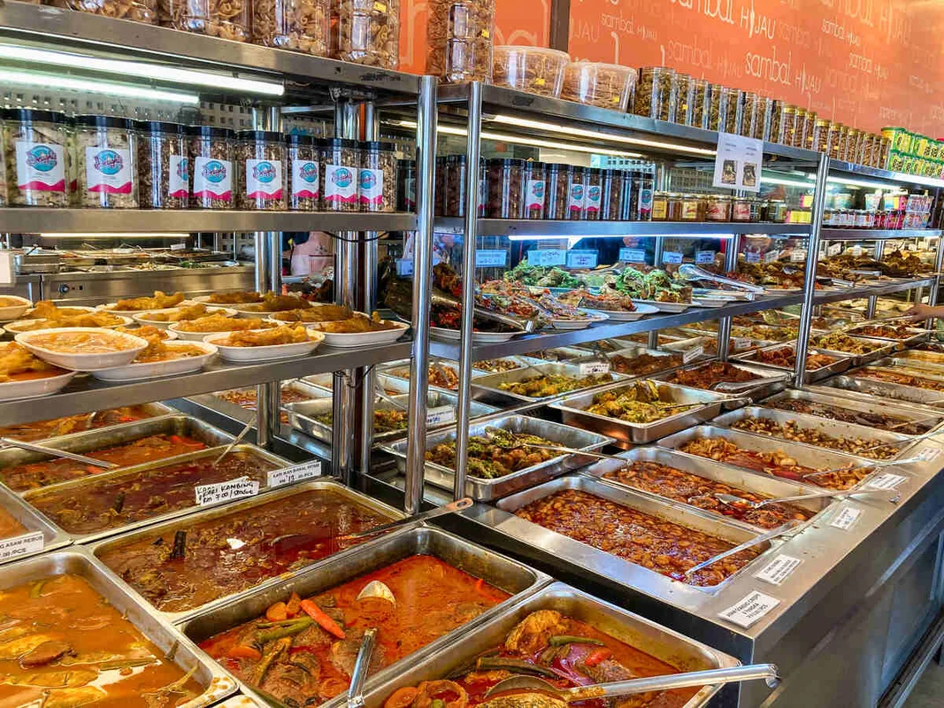 Khám Phá Restoran Sambal Hijau: Thiên Đường Nasi Campur Ở Kuala Lumpur