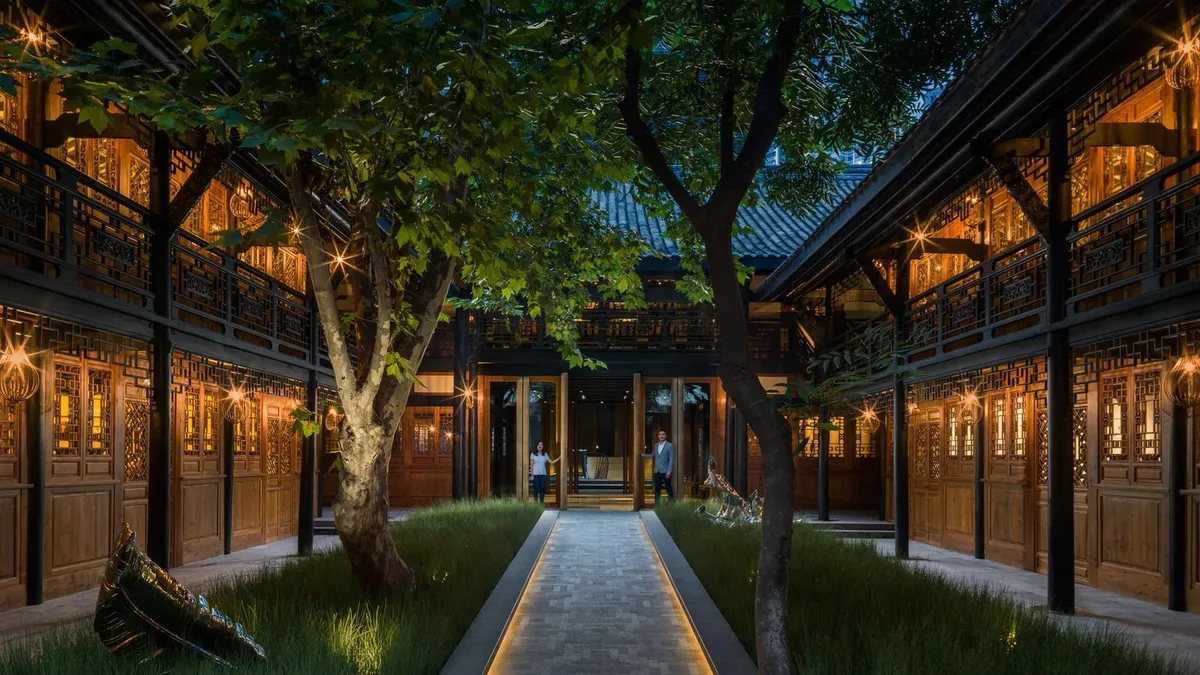 Khám Phá Thành Phố Đầy Sáng Tạo Chengdu: Thiên Đường Ẩm Thực và LGBTQ Tại Trung Quốc