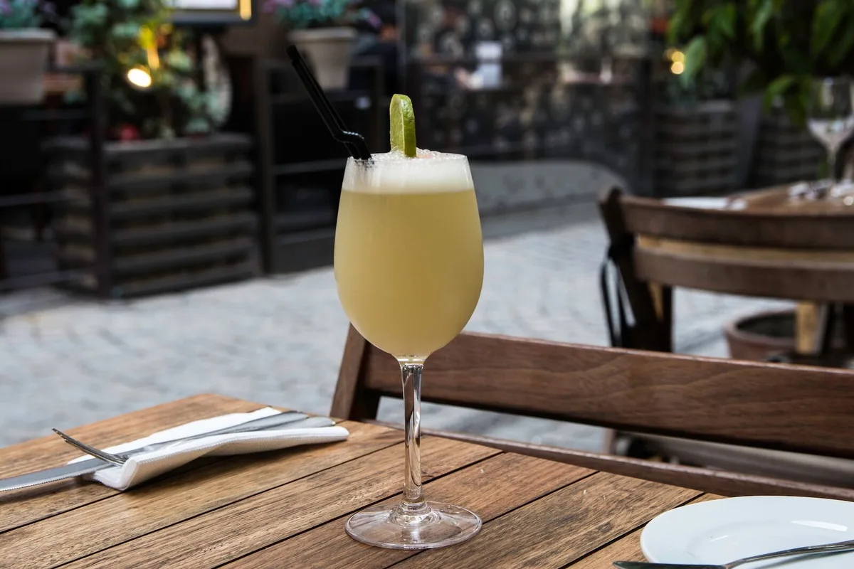 Khám Phá Văn Hóa Ẩm Thực Chile: Món Ngon, Tập Quán và Cocktail Bạn Nên Biết