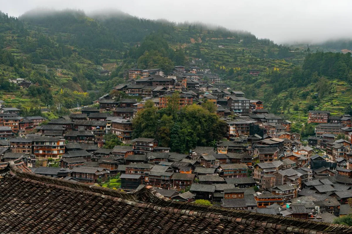 Khám Phá Xijiang: Ngôi Làng Miao Đẹp Nhất Trung Quốc