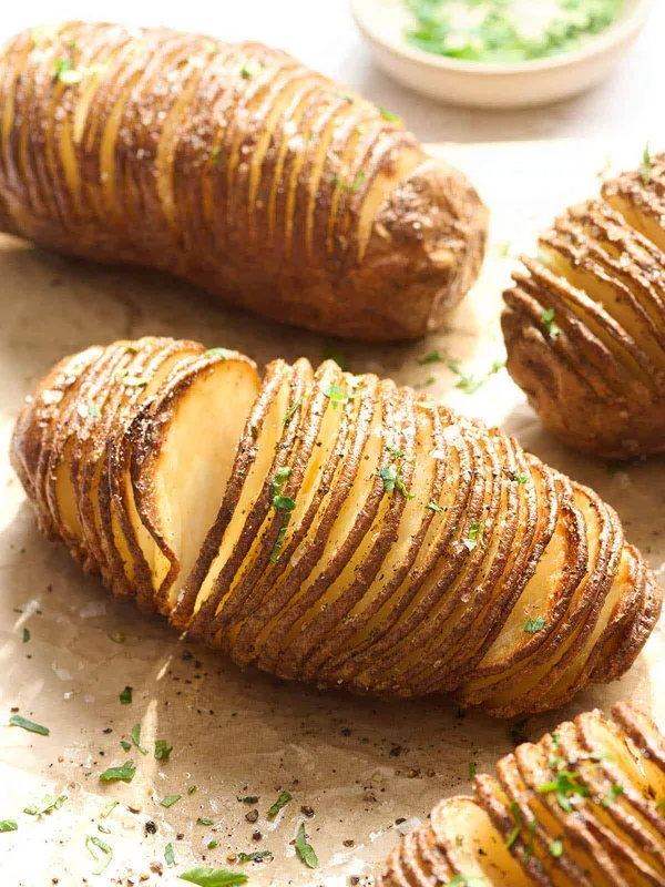 Khoai Tây Hasselback: Món Ngon Khô Giòn Ngày Lễ