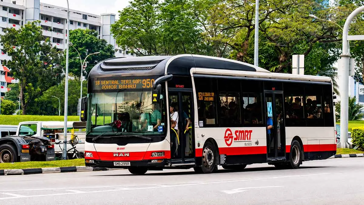 Kinh Nghiệm Di Chuyển Từ Singapore Đến Johor Bahru Năm 2026: Xe Buýt, Tàu Hỏa và Taxi
