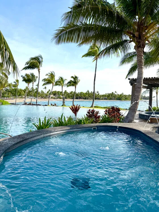 Kona Village: Nơi Nghỉ Dưỡng Yên Bình Nhất Hawaii Dành Cho Gia Đình