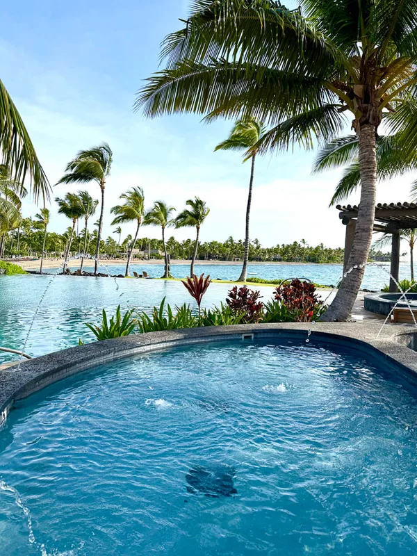 Kona Village: Nơi Nghỉ Dưỡng Yên Bình Nhất Hawaii Dành Cho Gia Đình