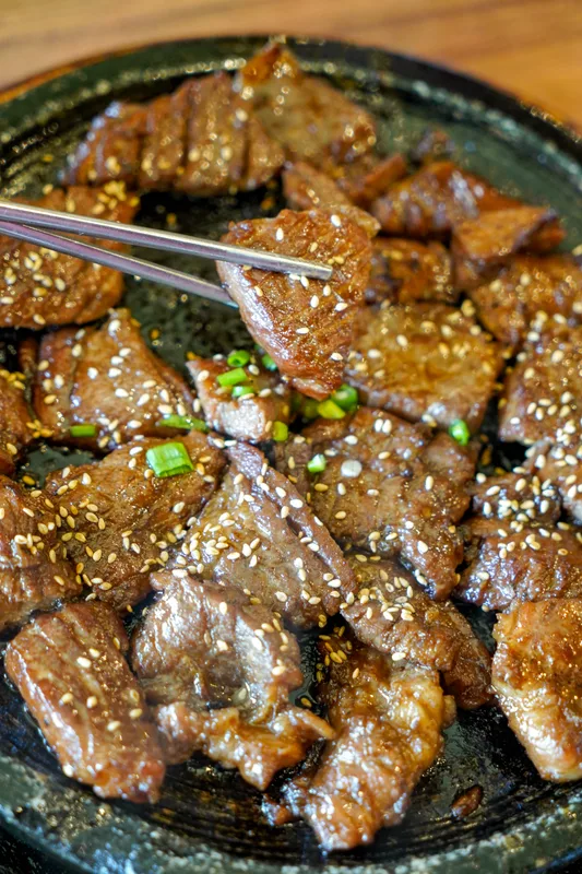 Kỳ Thú Jeonju: Khám Phá Văn Hóa và Ẩm Thực Chất Lừ