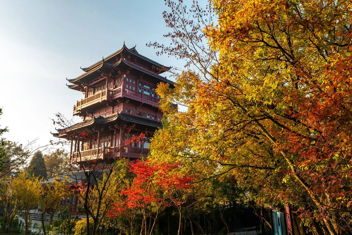 Lạc Lối Giữa Những Ngọn Núi Zhangjiajie Huyền Ảo!