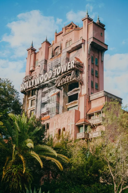 Lạc Lối Ở Orlando: Từ Công Viên Giải Trí Đến Những Quán Ăn Ngon