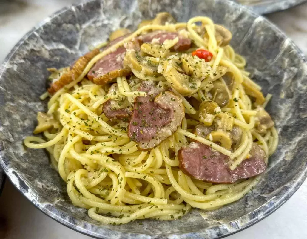 Le Taste: Kết hợp Á-H Tây Tại Singapore với Phần Ăn Khổng Lồ