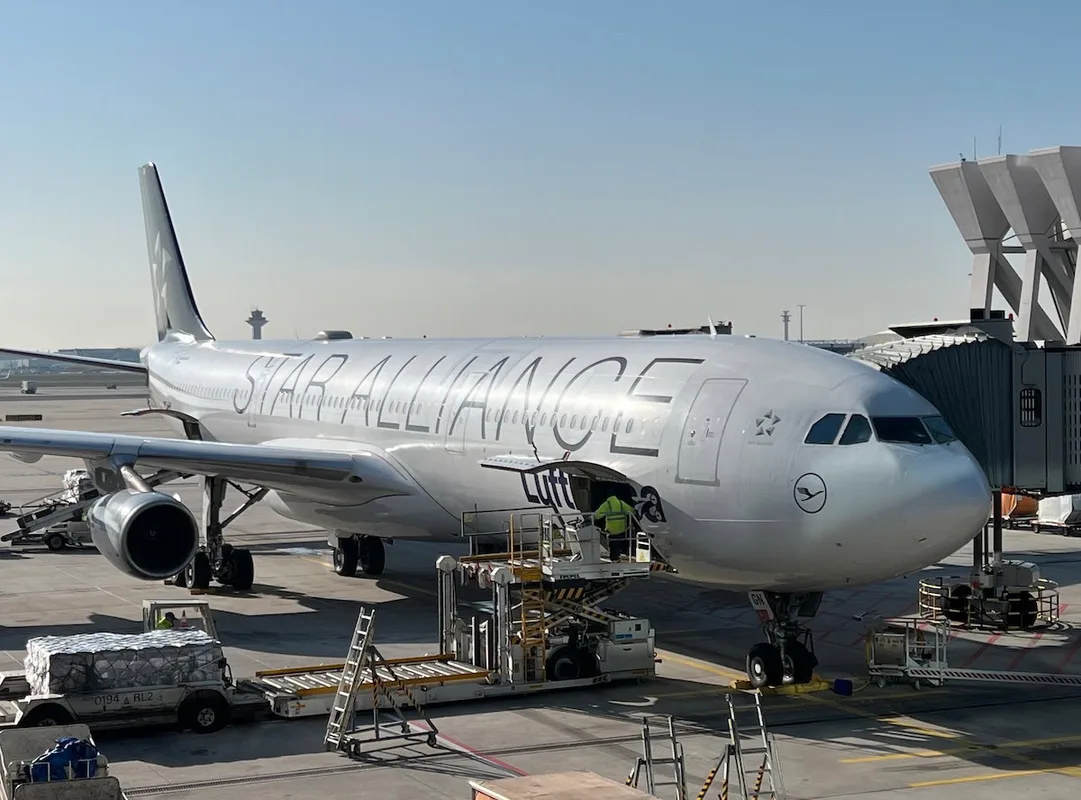 Lufthansa Lại Căng Thẳng: Phi Công và Tiếp Viên Đình Công Liên Tiếp