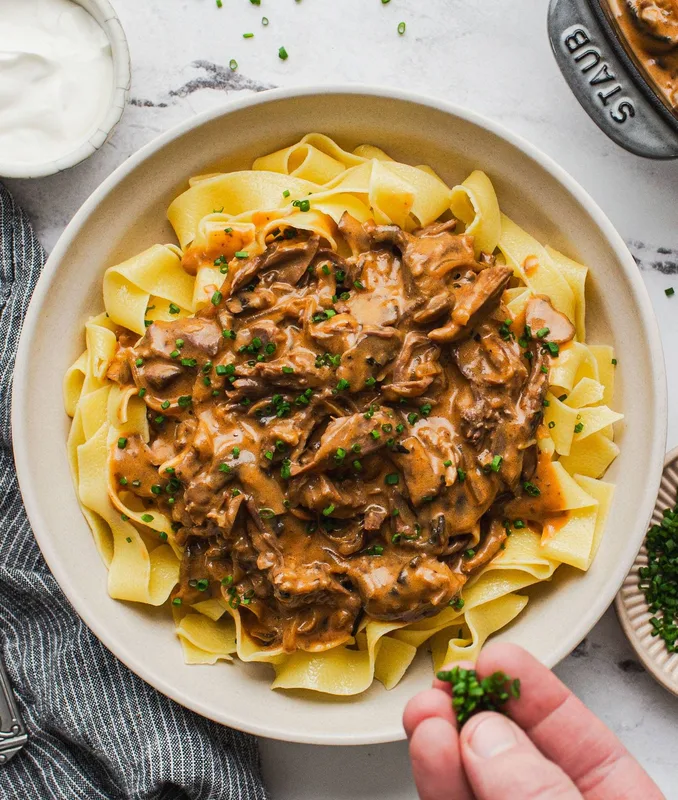 Món Bò Stroganoff Ngon Quên Lối Về