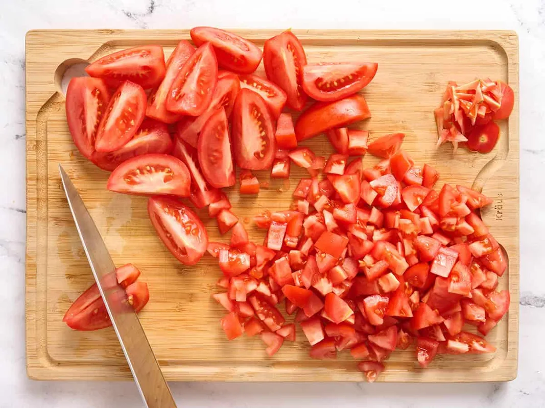 Món Mì Ý Pomodoro Đơn Giản, Ngon Miệng và Tiết Kiệm