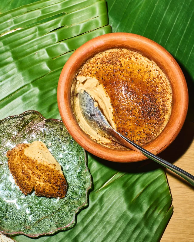 Món Tráng Miệng Ngọt Ngào: Mishti Doi Từ Bangladesh