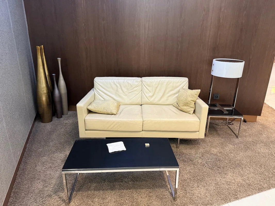 Nhà Chờ Primeclass Tại Sân Bay Quốc Tế Charles De Gaulle, Paris
