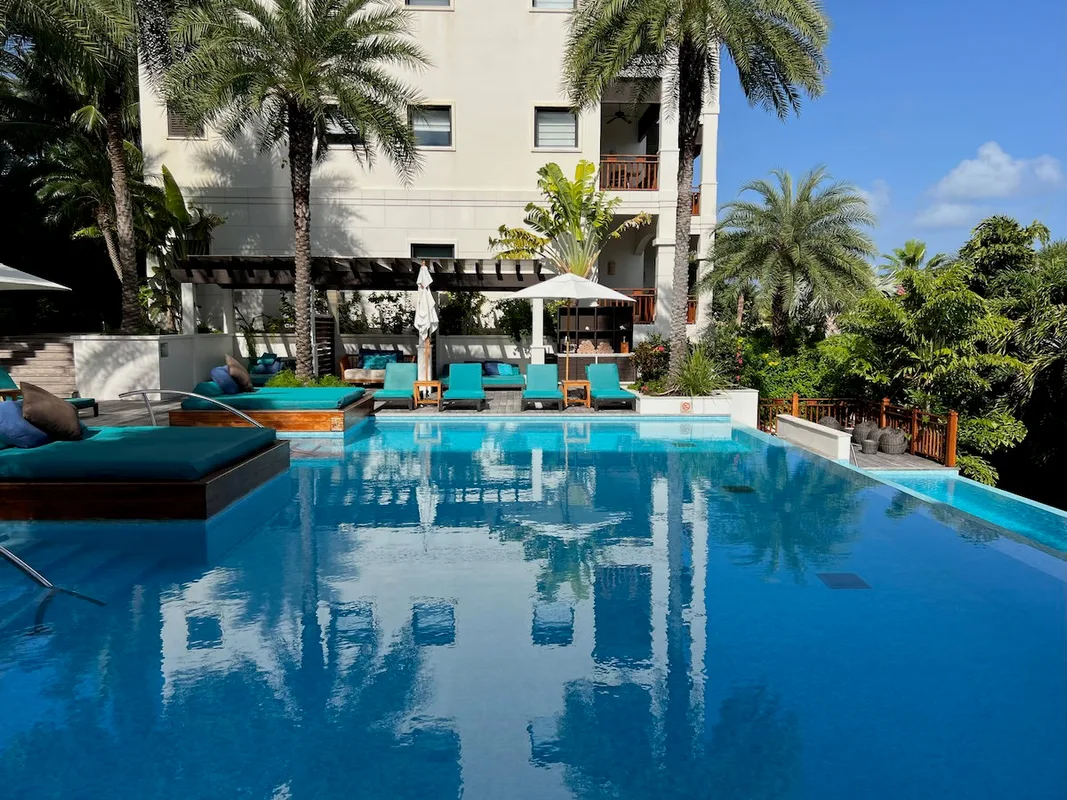 Nhận lên đến 175K điểm và đêm miễn phí với thẻ Amex Hilton Honors