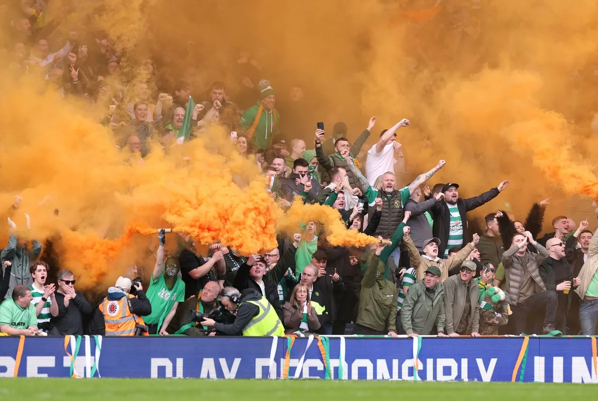 Nhiệt Huyết của Cổ Động Viên Scotland: Từ Cạnh Tranh Đến Thống Nhất Trong World Cup