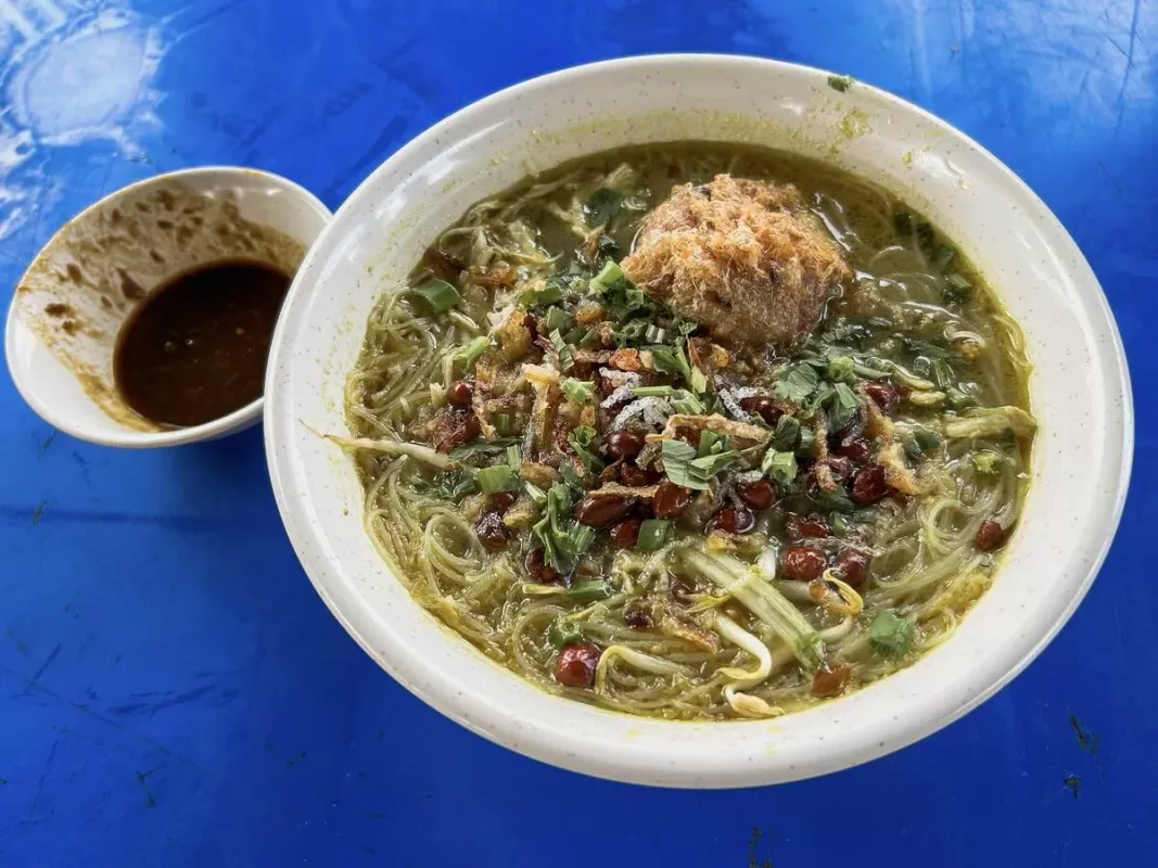 Pondok Santapan Larkin: Điểm đến ăn sáng nổi tiếng ở Johor Bahru