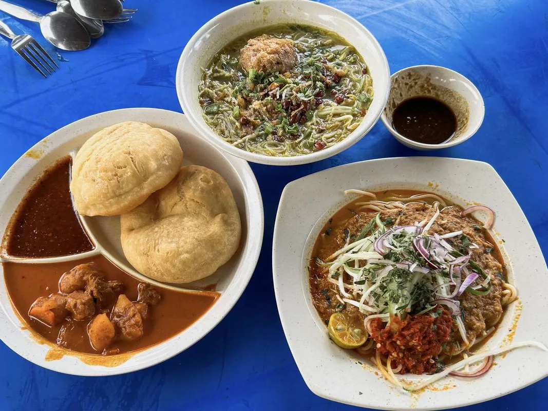 Pondok Santapan Larkin: Điểm đến ăn sáng nổi tiếng ở Johor Bahru