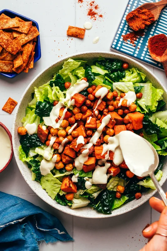Salad Taco Khoai Lang Và Đậu Garbanzos Chay Ngon Miệng