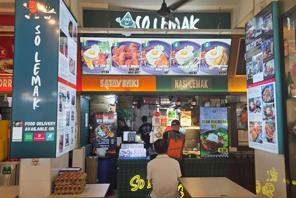 So Lemak vs Selera Rasa Nasi Lemak: Trận Chiến Nasi Lemak Tại Singapore