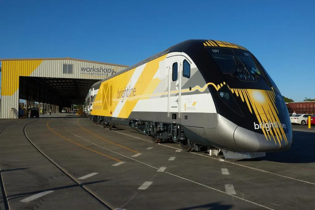Tàu Brightline Trên Con Đường Mới Giữa Los Angeles Và Las Vegas