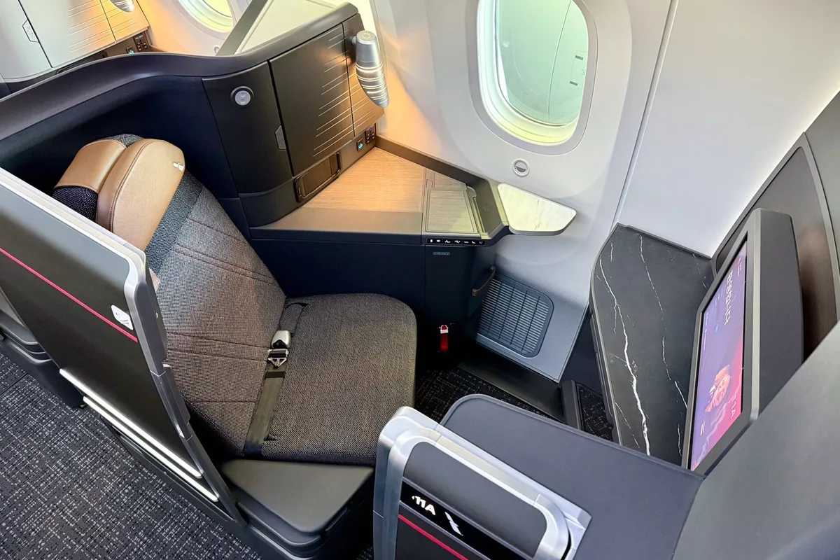 Thẻ Atmos Rewards Business: Cơ Hội Cho Người Yêu Thích Alaska và Hawaiian