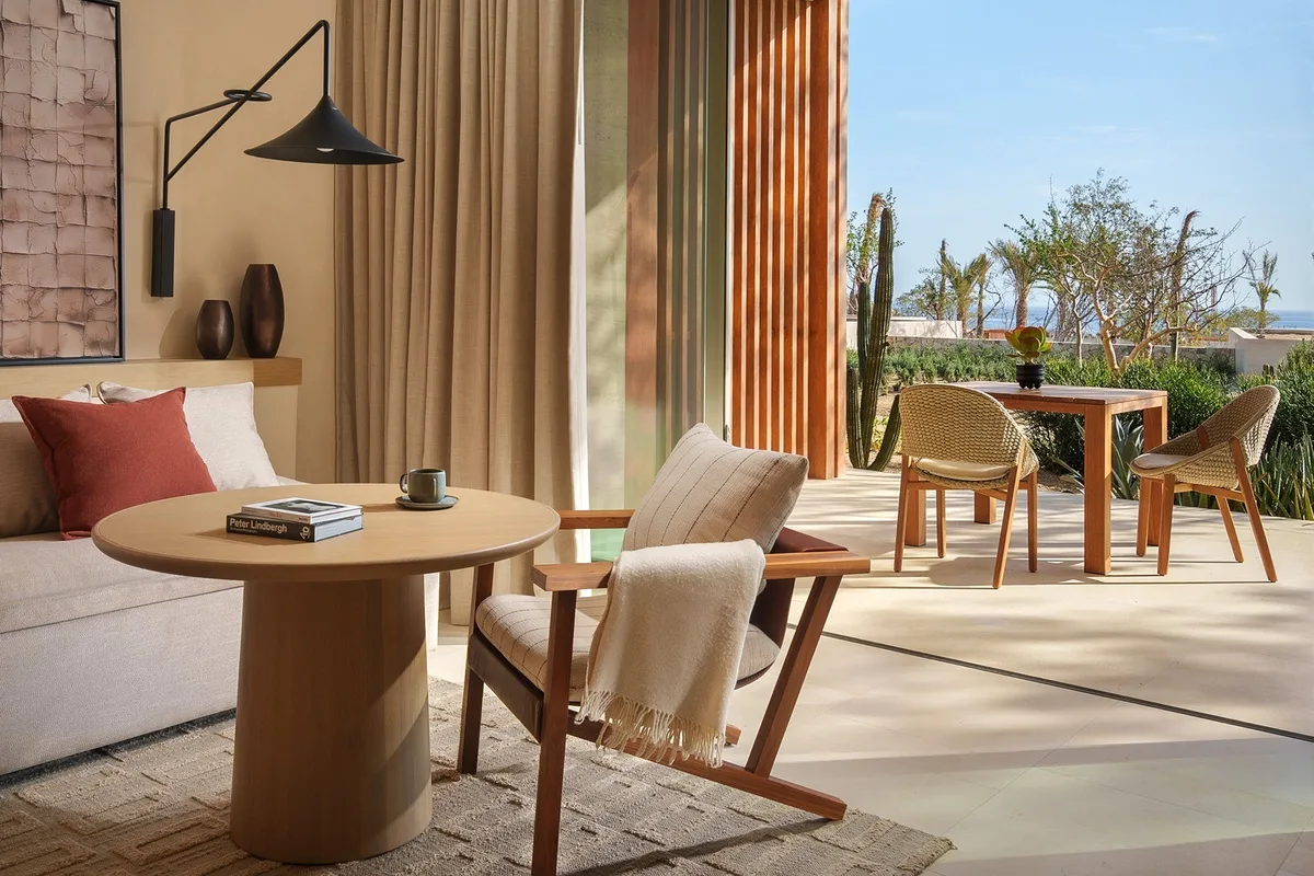 Thẻ Tín Dụng Doanh Nghiệp World of Hyatt: Dành Cho Những Tín Đồ Chi Tiêu Cao