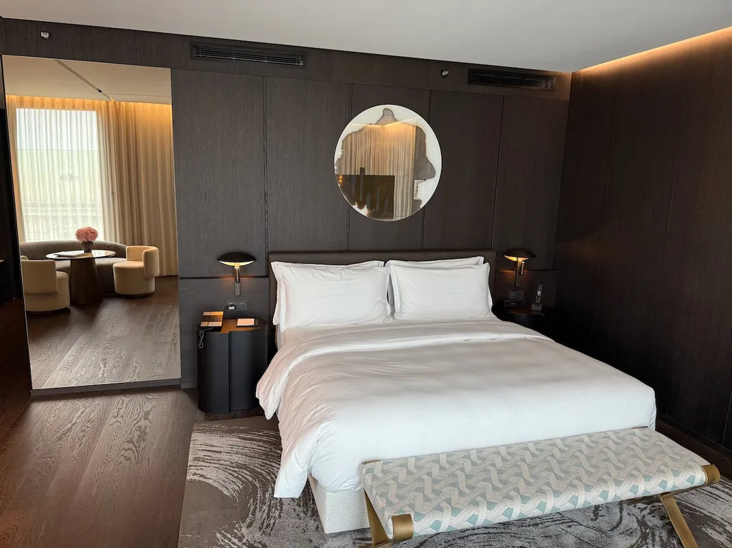Thẻ Tín Dụng Marriott Bonvoy Boundless: Ưu Đãi Lên Đến 125,000 Điểm + 1 Đêm Miễn Phí