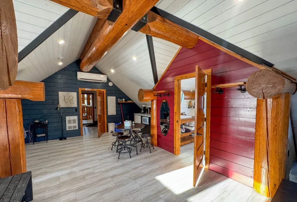 Thử Thách Tâm Hồn Tại Living Skies Lodge, Saskatchewan