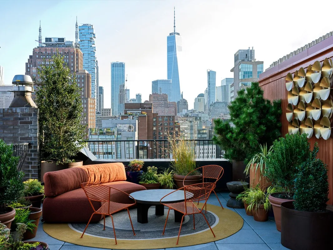Tìm Chốn Nghỉ Dưỡng Đỉnh Cao Tại SoHo, New York