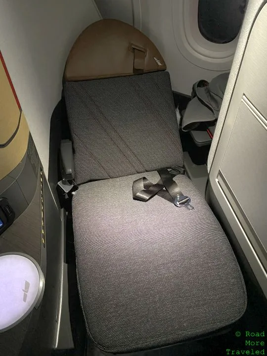 Trải Nghiệm Business Class Trên Chuyến Bay A321XLR Của American Airlines