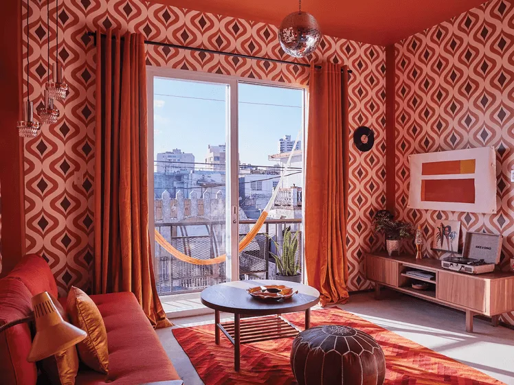 Trải Nghiệm Nghỉ Dưỡng Không Thể Nhàm Chán Tại Những Airbnb Đầy Màu Sắc