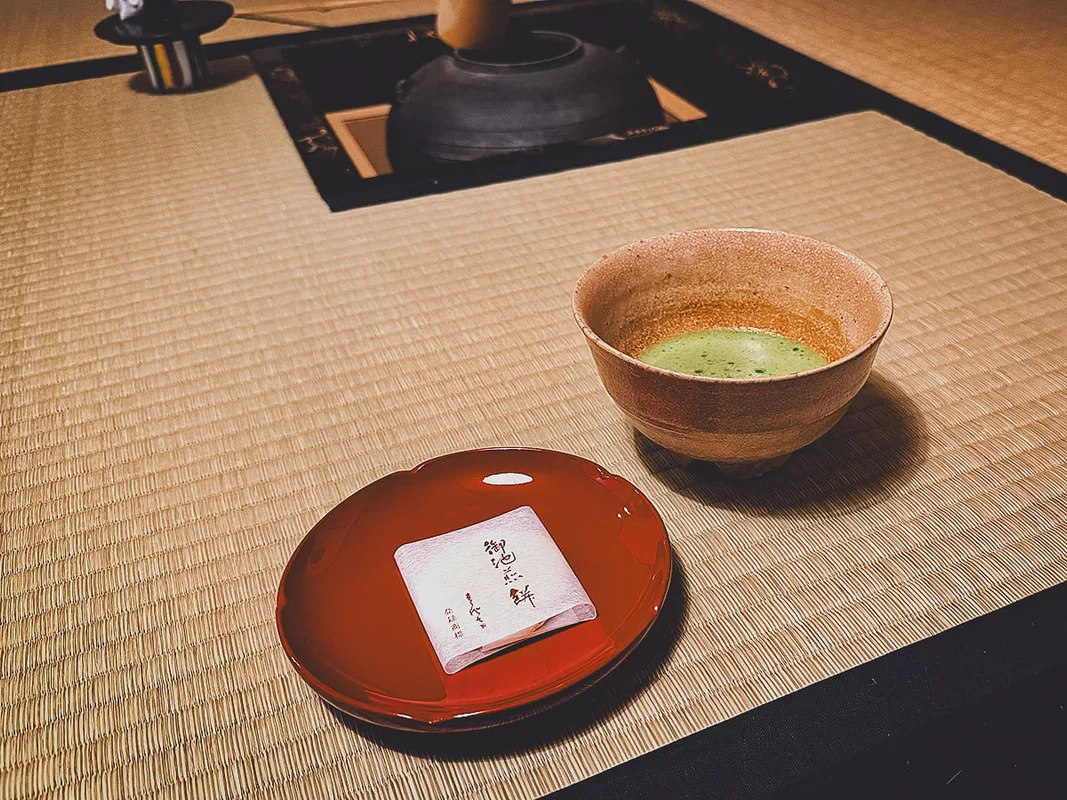 Trải Nghiệm Trà Đạo Tại Tokyo: Một Sáng Trên Đất Nhật