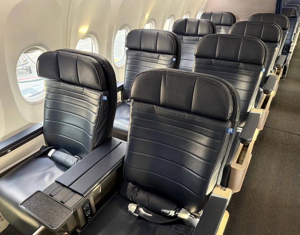 United MileagePlus: Thay Đổi Chấn Động Về Thẻ Tín Dụng