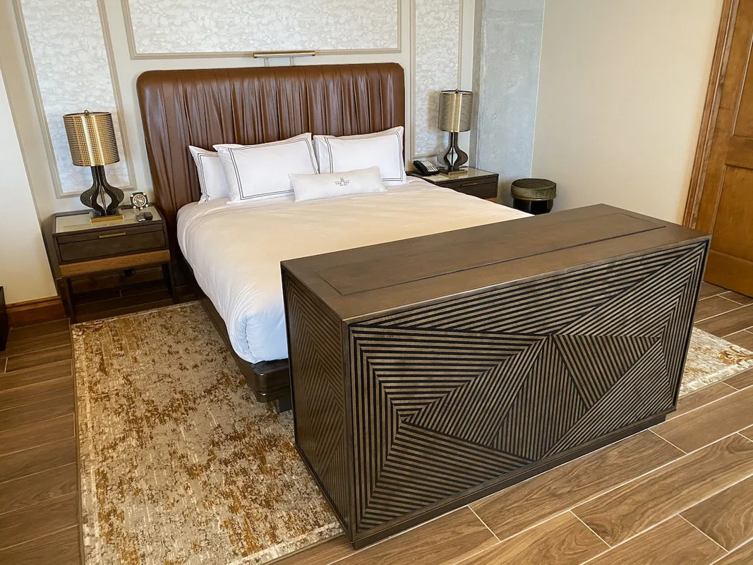 Ưu Đãi Hấp Dẫn Từ Thẻ Marriott Bonvoy Business Amex: 150K Điểm và 125 USD Tín Dụng