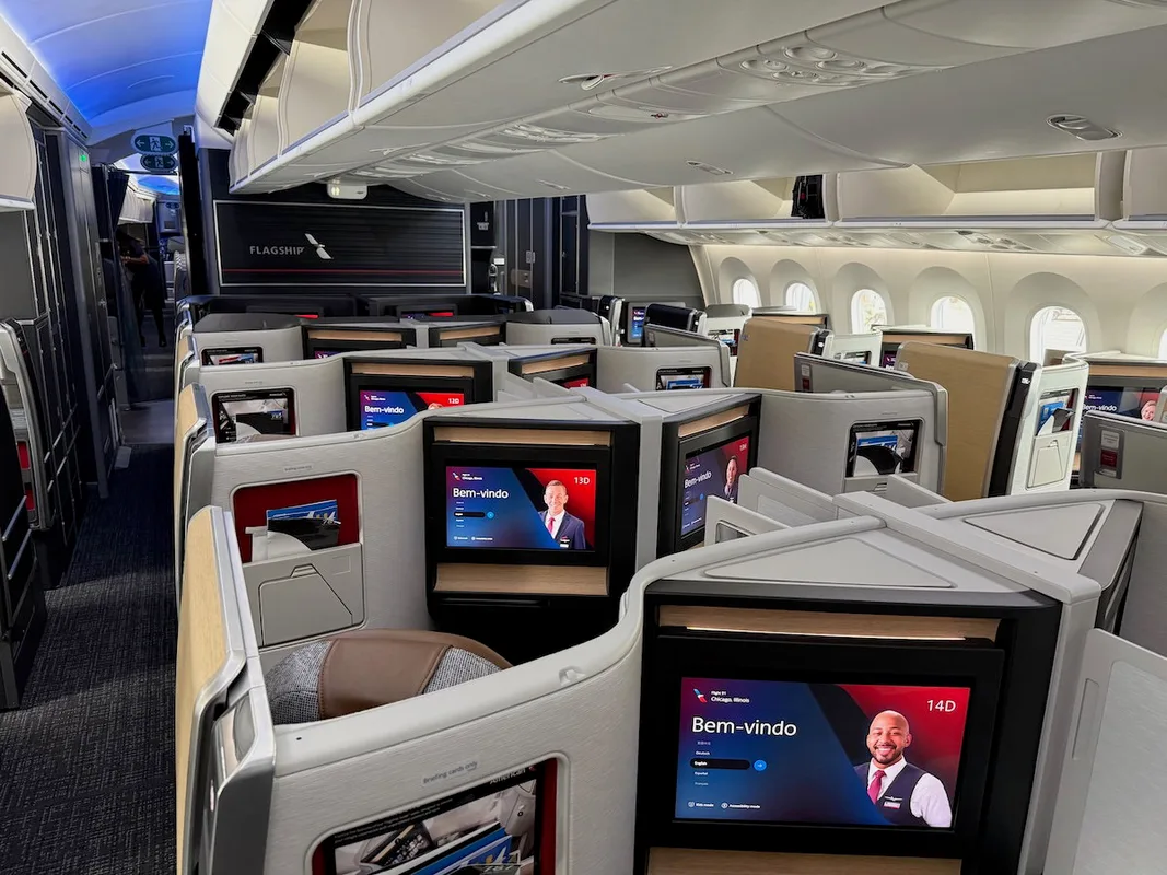 Serious Issues with United Airlines' New Dreamliner